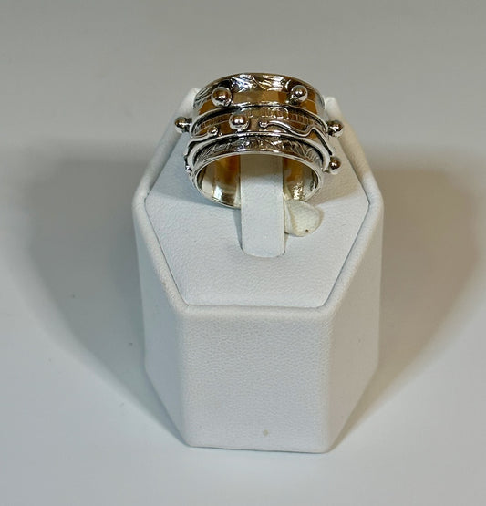 .925 ORIGINAL TEXTURED TWIDDLE RING BR257