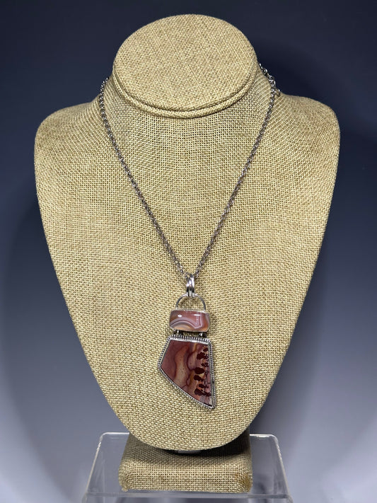 .925 BLUSH BOTSWANA AGATE W/APACHE DENDRITIC JASPER NECKLACE BR368