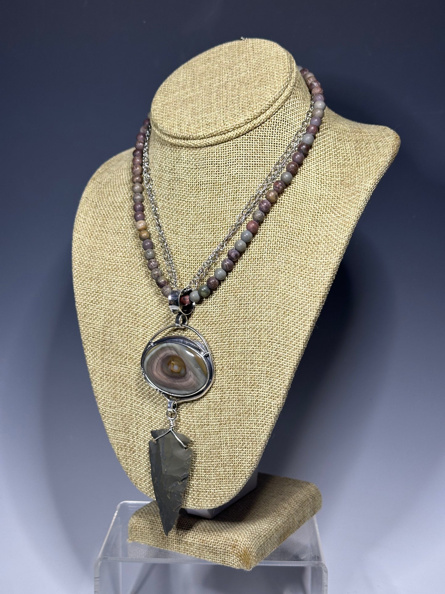 .925 IMPERIAL JASPER W/ARROWHEAD (REPRODUCTION) ON JASPER BEAD DOUBLE CHAIN NECKLACE BR369