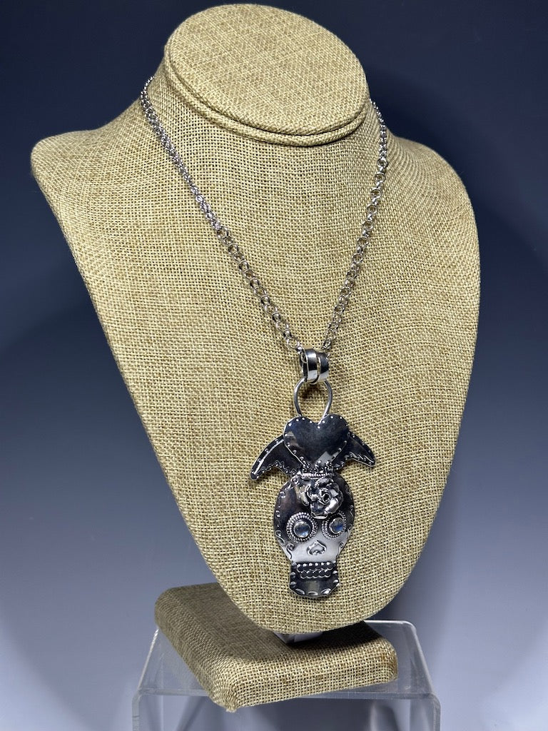 .925 GRAND SUGAR SKULL, SACRED HEART WINGED, ROSE AND LABRADORITE PENDANT NECKLACE BR372