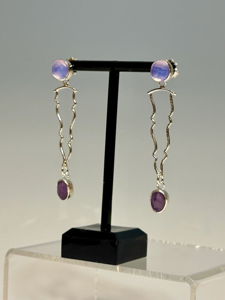 .925 RIVERVIEW LAVENDER QUARTZ AND AMETHYST EARRINGS BR392