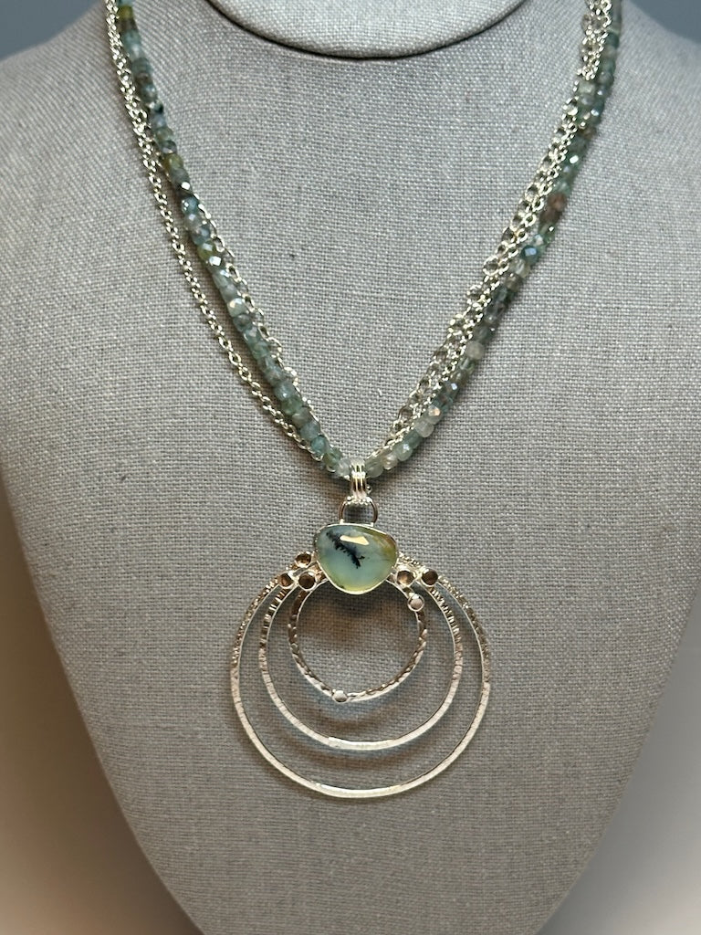 .925 COAXAL CIRCLE PENDANT WITH PERUVIAN OPAL BR415