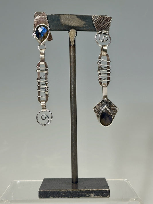 .925 VALERIAN DREAMS LABRADORITE EARRINGS BR499