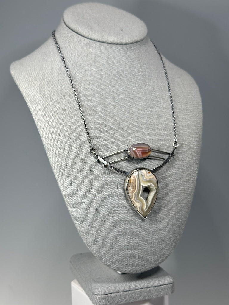 .925 JOVIE CHOKER WITH DRUSY LACE AGATE, PINK BOTSWANA AGATE BR504