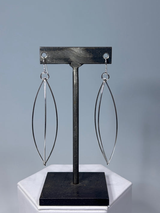 .925 NOVETTE EARRINGS ON FH BR511