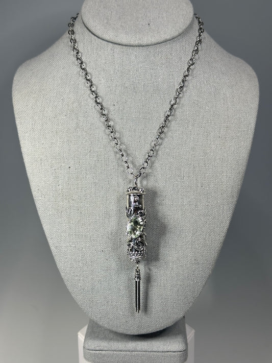 .925 "GUARDIAN" RELIQUARY WITH FACETED PRASIOLITE OR GREEN AMETHYST BR522