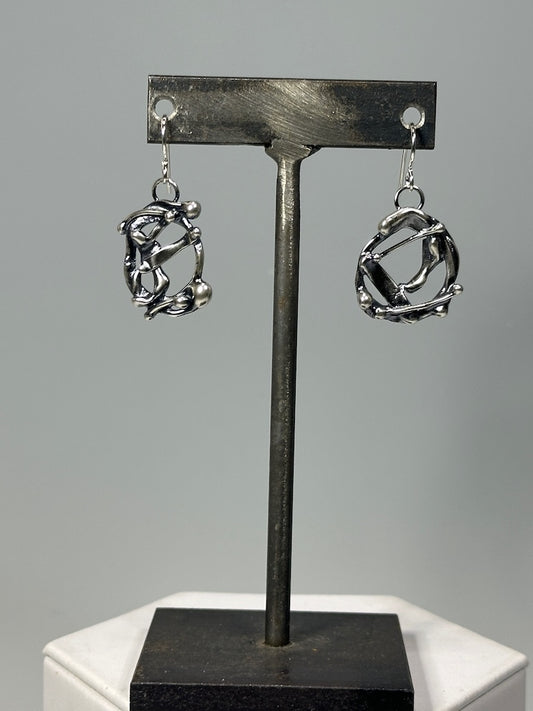 .925 BENCH MELT EARRINGS ON FH BR531