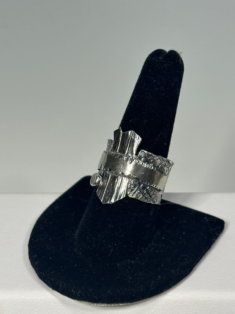.925 OOAK OUT OF THE FRAY RING BR548