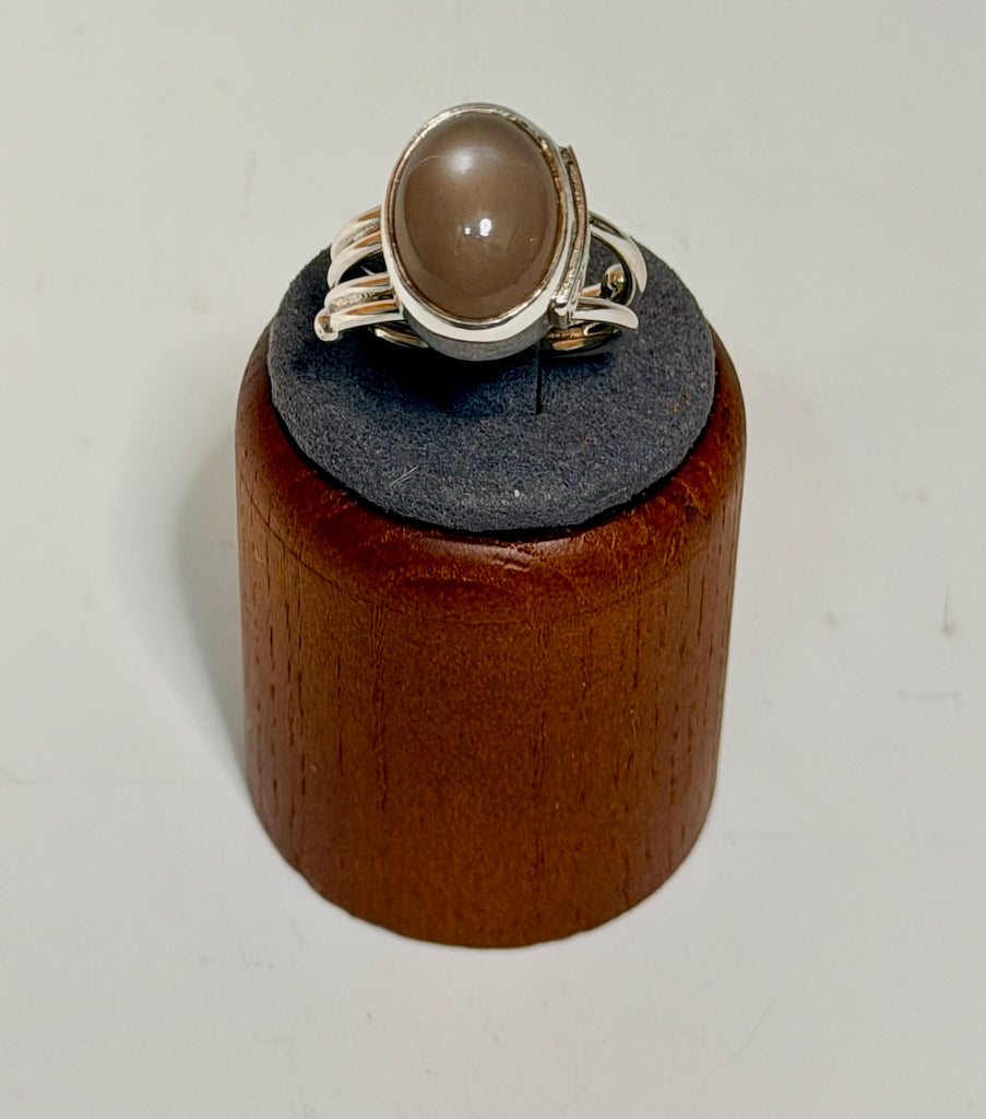 .925 MINK MOONSTONE RING WITH WIRE WRAP BAND BR568