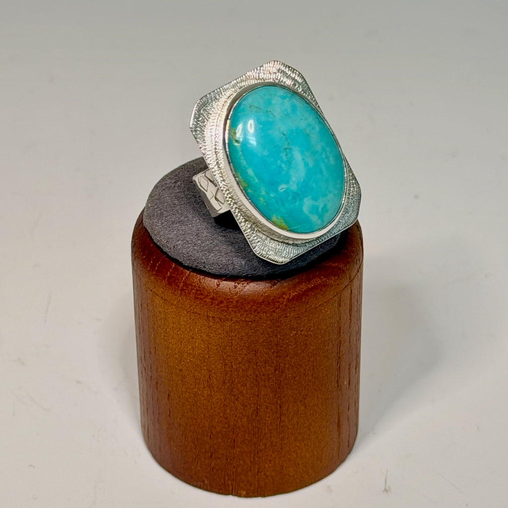 .925 OVAL KINGMAN TURQUOISE RING BR572