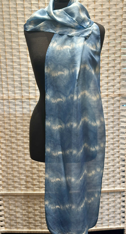 LIGHTWEIGHT HAND DYED SHIBORI SCARF WITH NATURAL INDIGO F318