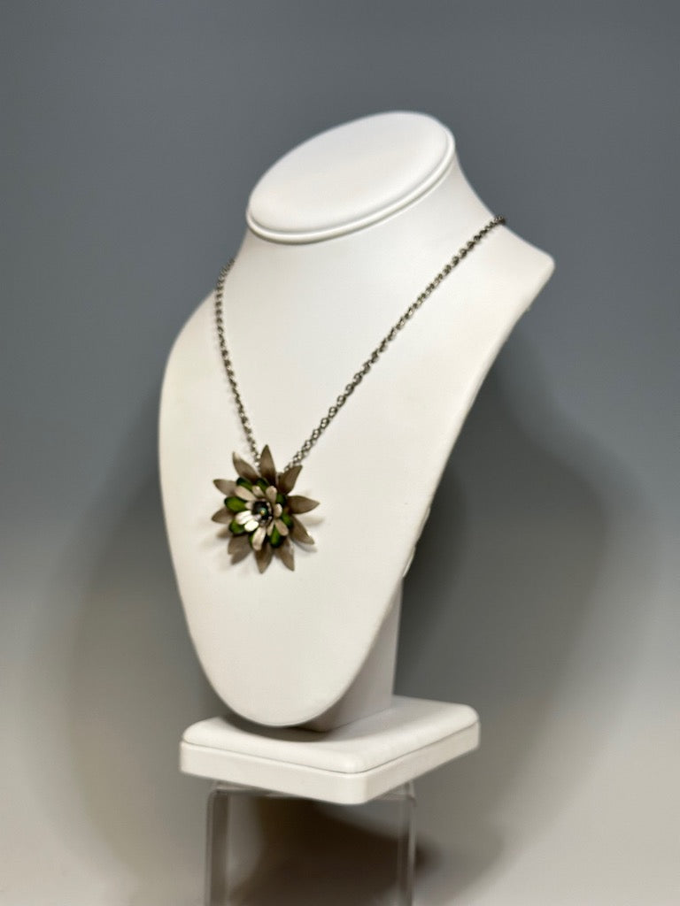 LAYERED GREEN FLOWER  PENDANT ON STERLING SILVER NECKLACE DKA209