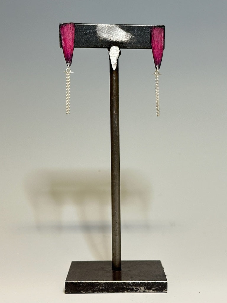 DARK PINK PRISMA COLOR PENCIL POST EARRINGS WITH CHAIN DROP DKA238