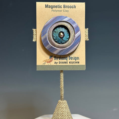 CONCENTRIC POLYMER CLAY MAGNETIC BROOCH WITH CULTURED PEARL CENTER  PCB644