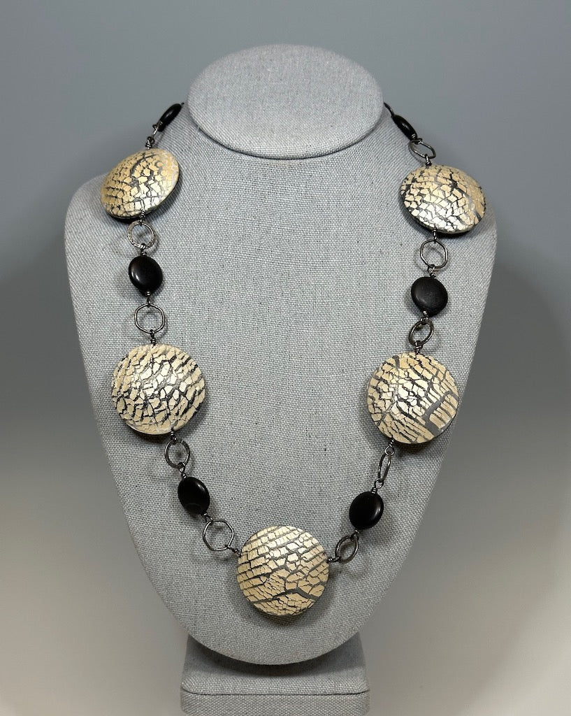 HOLLOW BEAD POLYMER CLAY NECKLACE W/STEEL AND ONYX BEADS PCN689