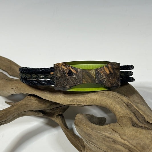 LARGE ELIPSE MIXED MEDIA AND WOOD LEATHER BRACELET WITH MAGNETIC CLOSURE NL276