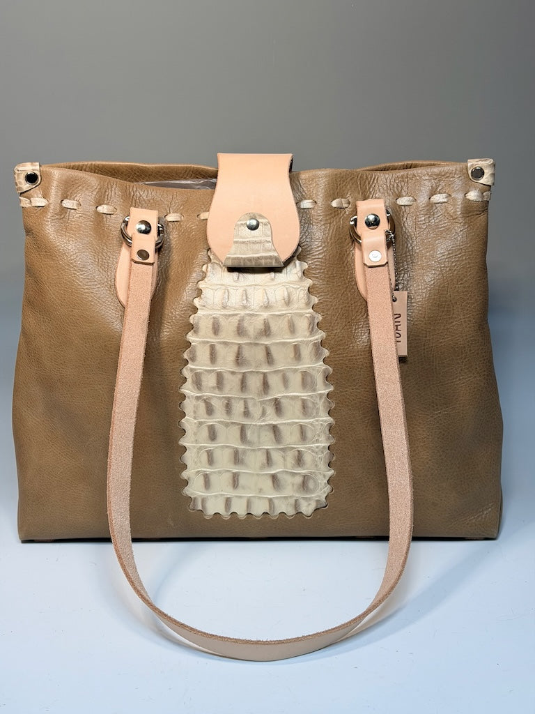 PINEAPPLE LEATHER TOTE BAG II205