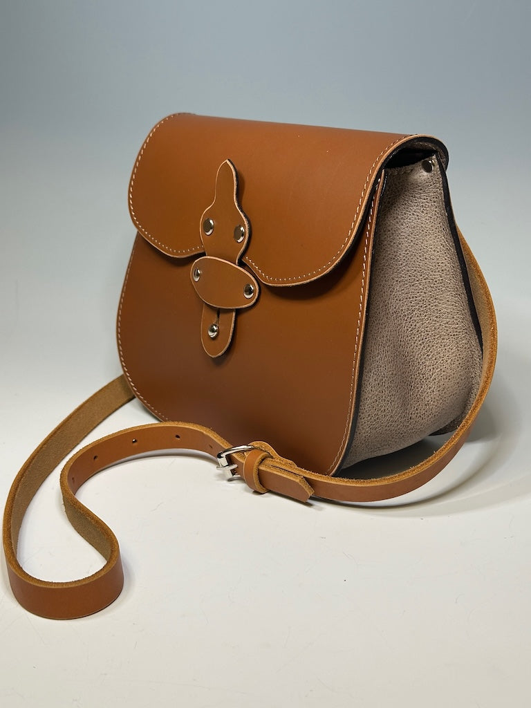LIGHT BROWN SADDLE BAG II256