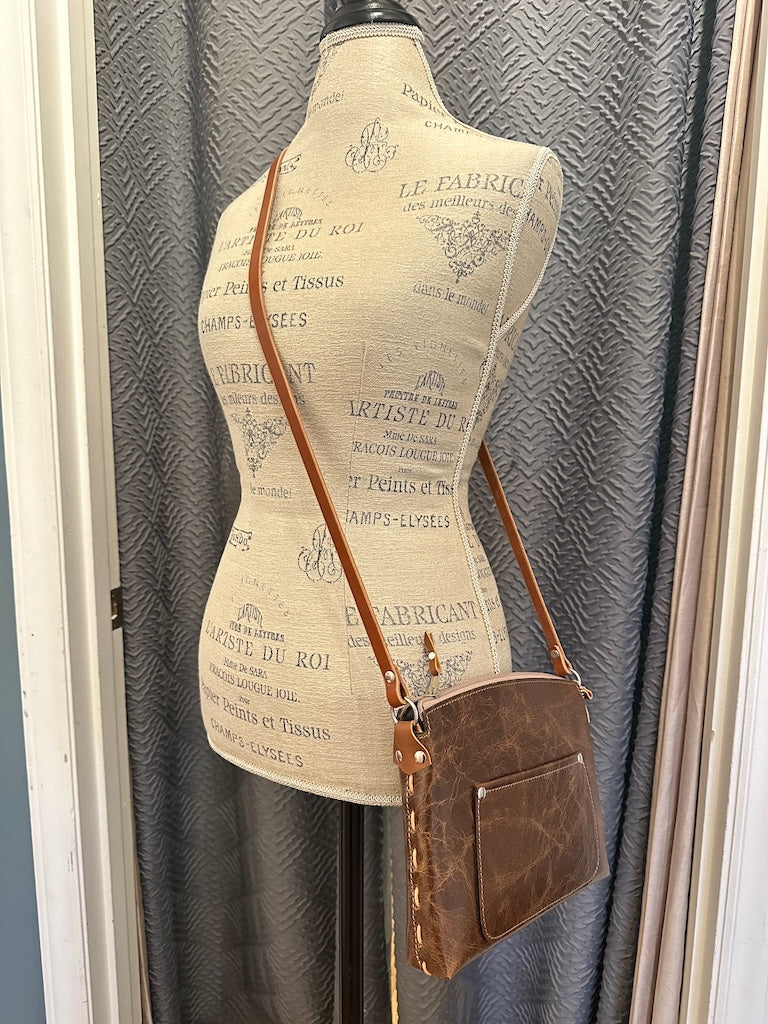 DISTRESSED BROWN LEATHER ZIPPER HANDBAG WITH EXTERNAL POCKET II264