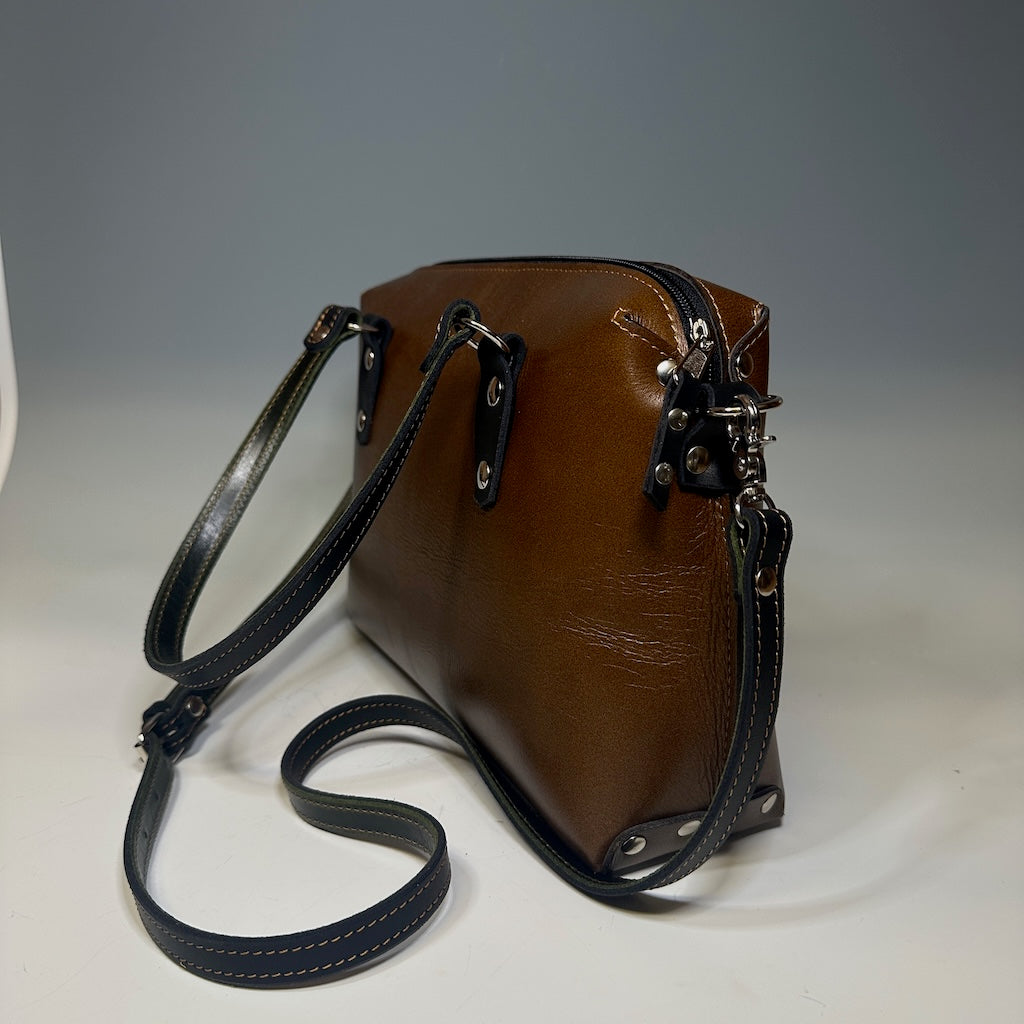 DARK BROWN AND BLACK LEATHER STACHEL WITH DOUBLE HANDLES AND CROSSBODY STRAP II281