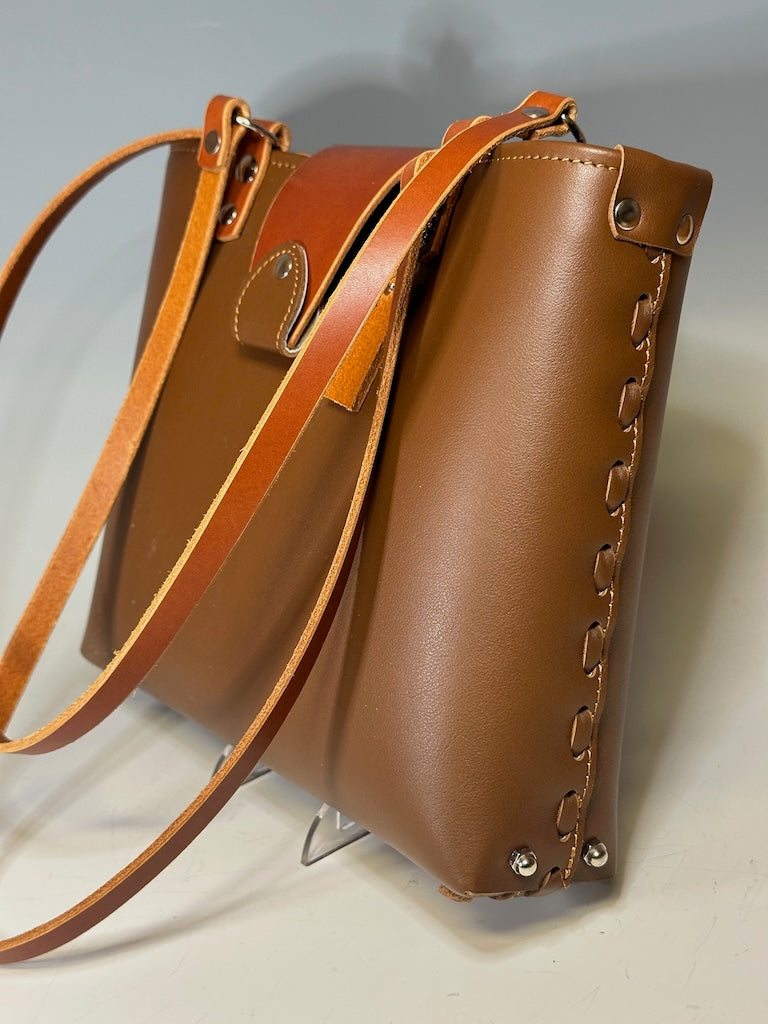MILK CHOCOLATE LEATHER OPEN TOTE II308.1