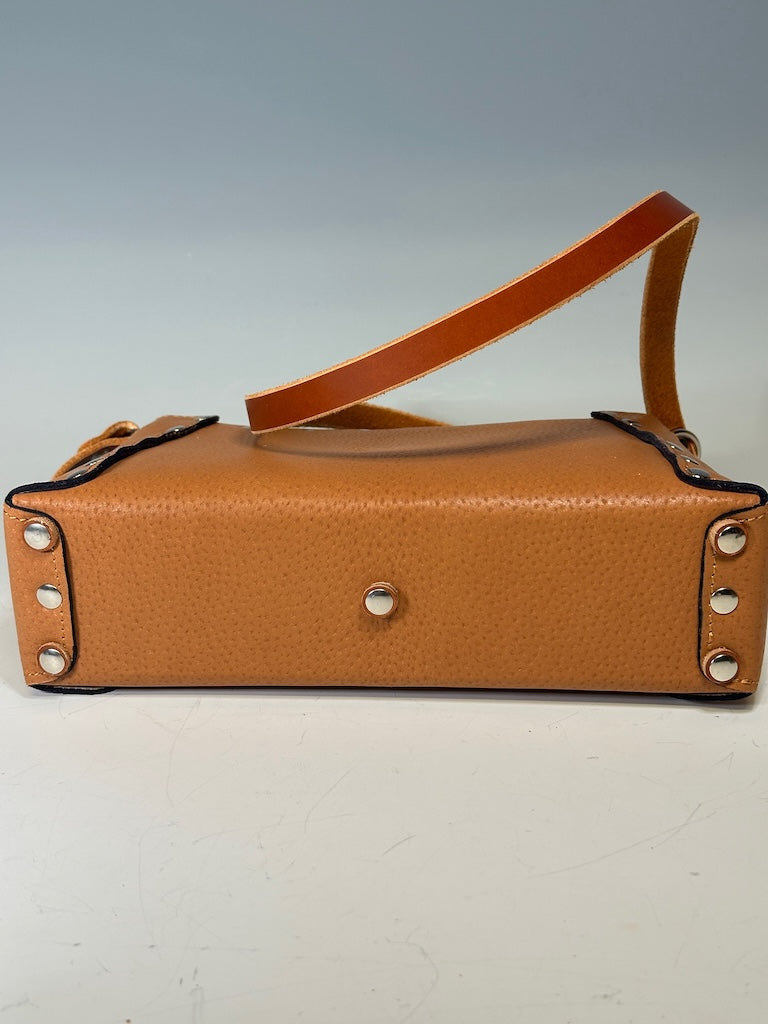 BUTTERSCOTCH PIGSKIN LEATHER FLAP BAG II312
