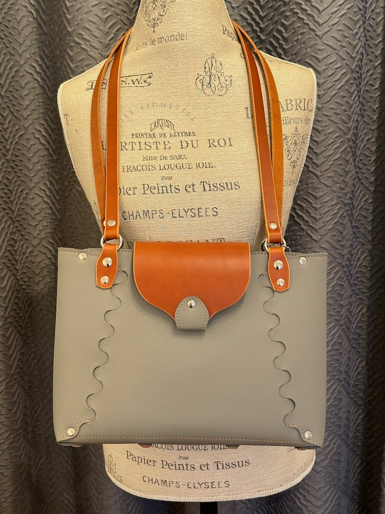 GREY LEATHER INTERLOCK TOTE II315