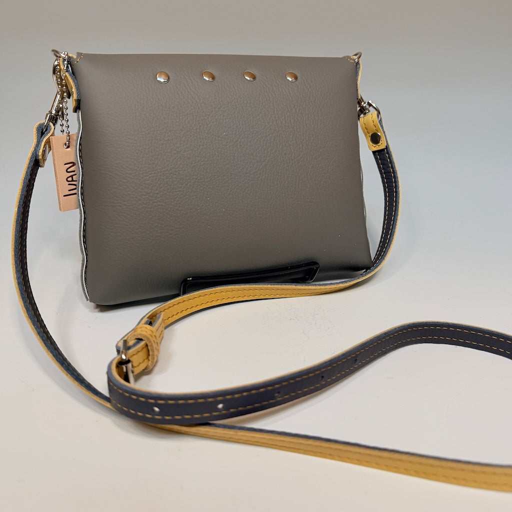 SMALL GREY LEATHER FLAP BAG WITH YELLOW TRIM AND FLAP TOP - II336