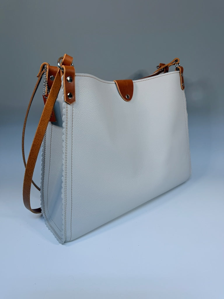 LARGE IVORY LEATHER SNAP TOP HOBO BAG WITH SCALLOPED EDGES AND BROWN SHOULDER STRAPS - II346