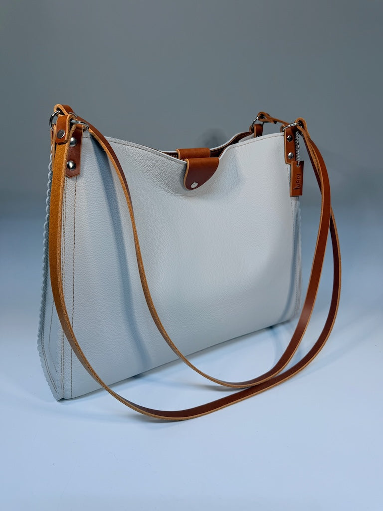 LARGE IVORY LEATHER SNAP TOP HOBO BAG WITH SCALLOPED EDGES AND BROWN SHOULDER STRAPS - II346