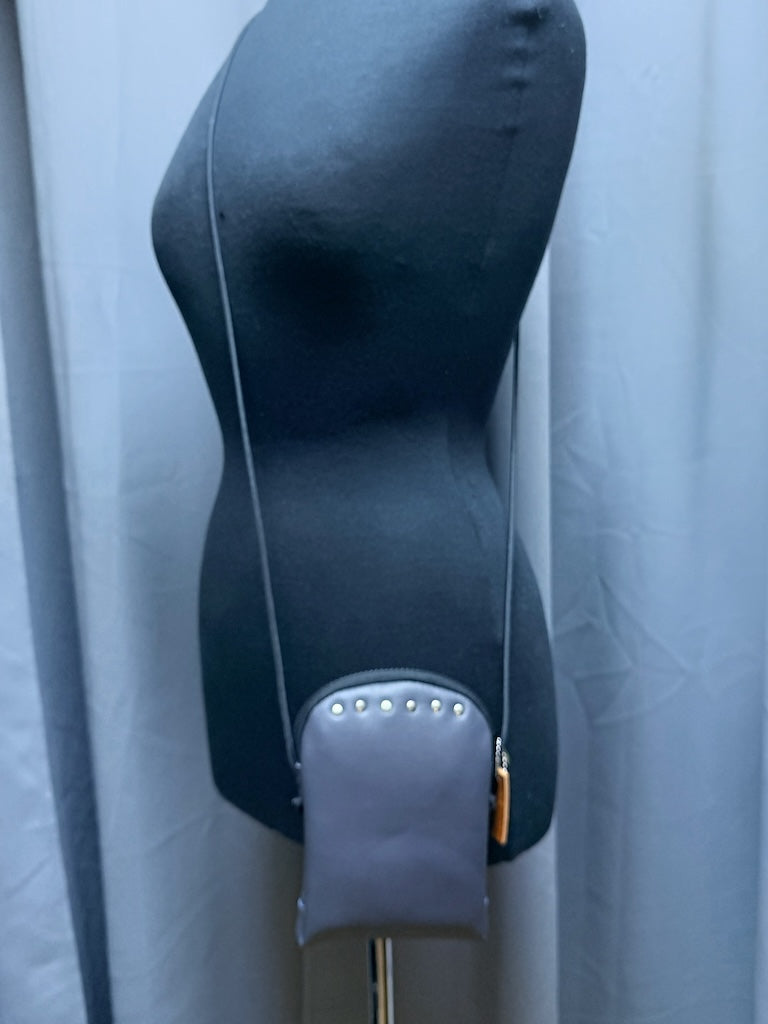 DARK GREY LEATHER PHONE BAG WITH ZIPPER TOP CLOSURE - II355