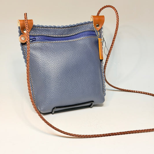 NAVY BLUE LEATHER PHONE POUCH WITH SCALLOPED EDGES AND ZIP TOP - II358B3