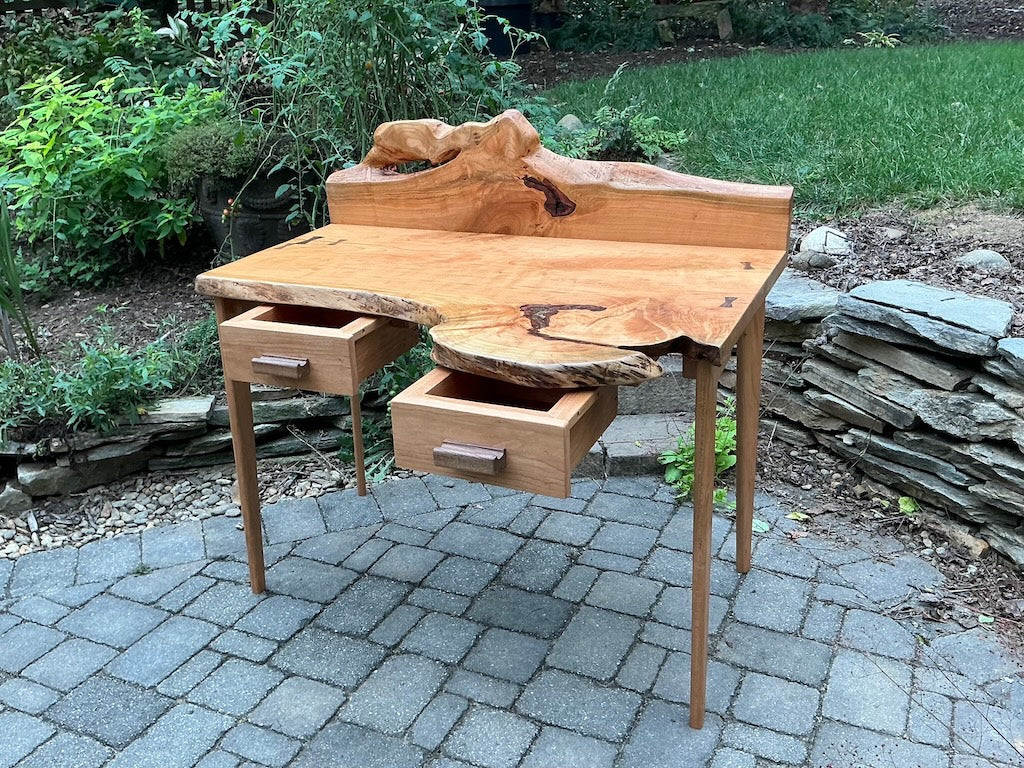CHERRY DESK WITH 2 DRAWERS