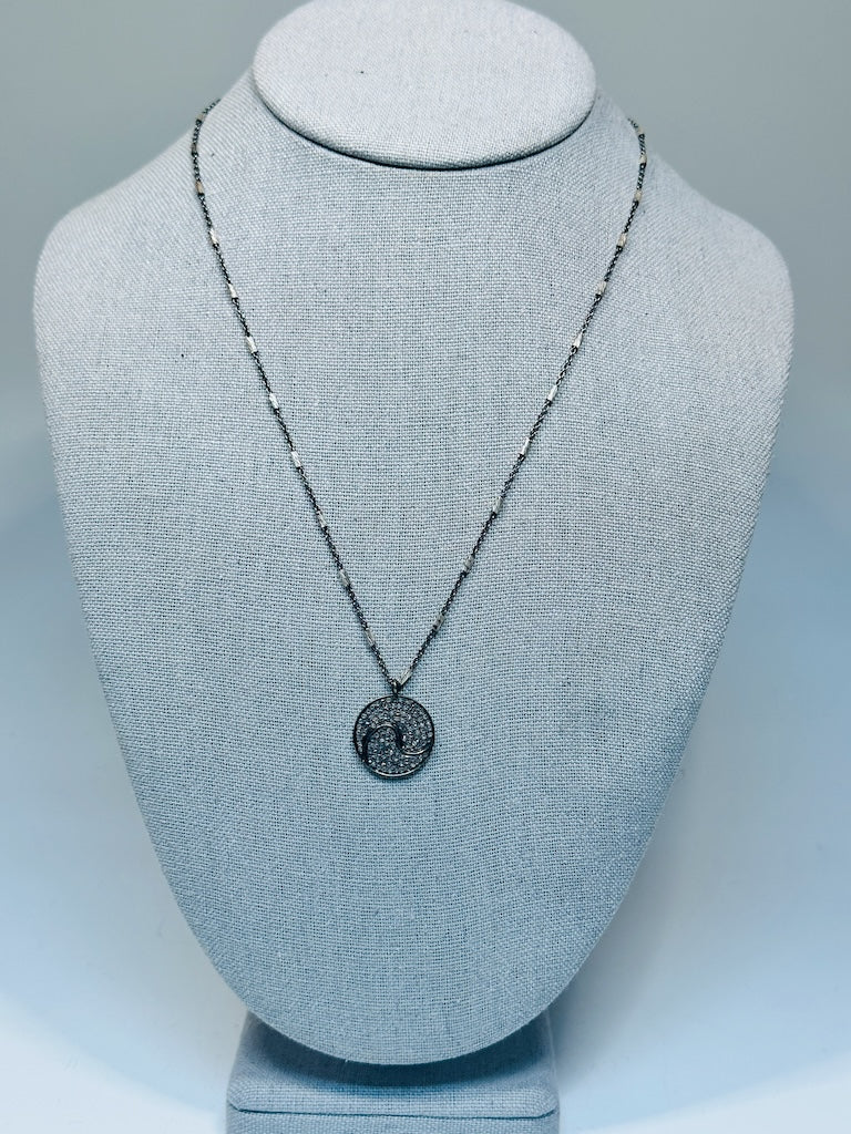 OXIDIZED STERLING SILVER AND DIAMOND YIN/YANG SYMBOL STATEMENT NECKLACE LCN2018