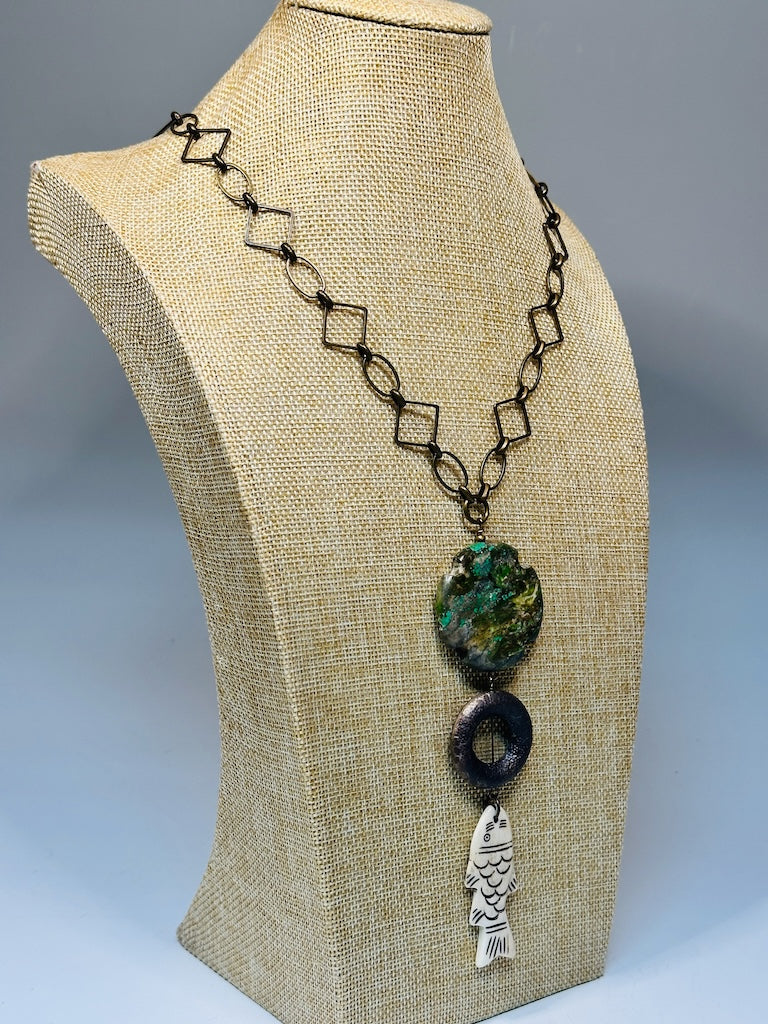 MIXED MEDIA ADJUSTABLE STATEMENT NECKLACE WITH BRASS, LEATHER, TURQUOISE AND CARVED FISH LCN2021