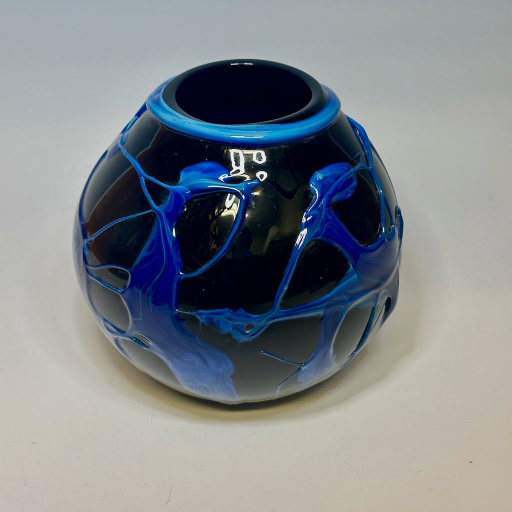BLACK GALAXY GLASS VESSEL 7