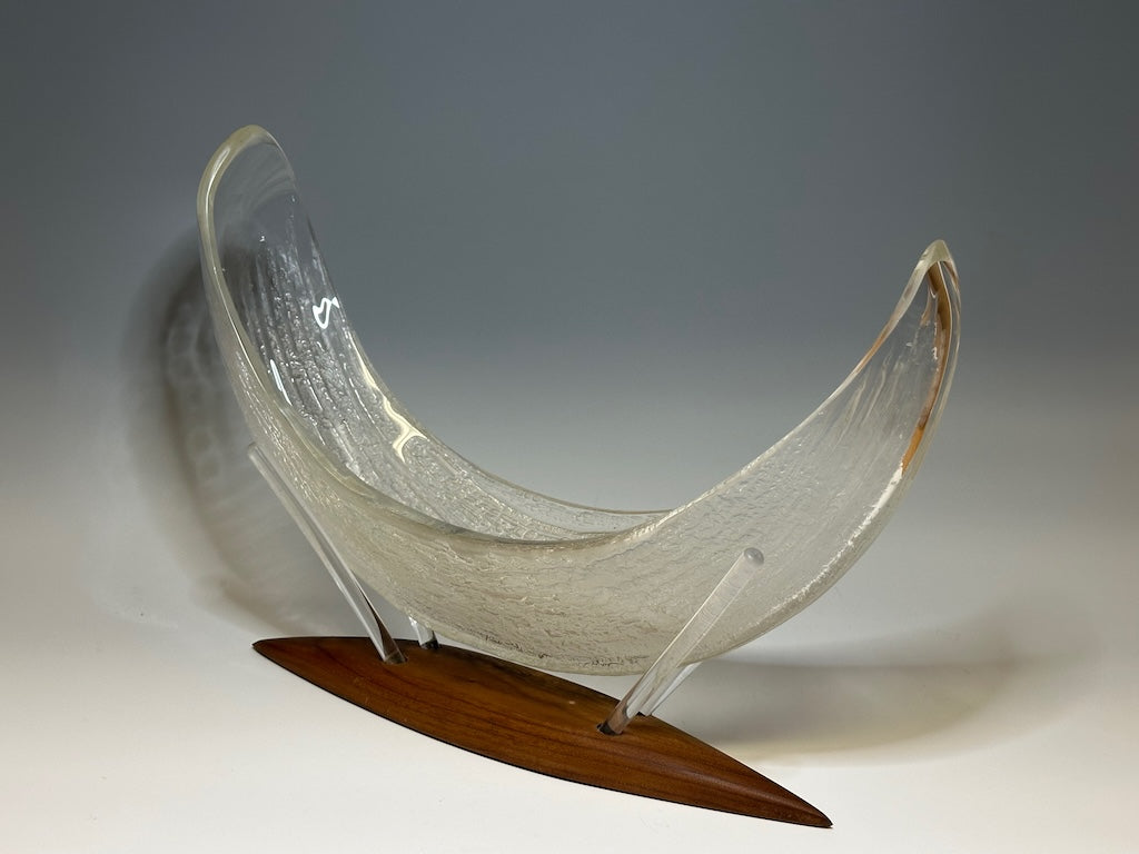 CLEAR BOAT GLASS BOWL SCULPTURE