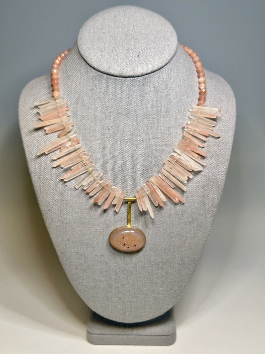 "GUITAR" DOLLY NECKLACE LJH112