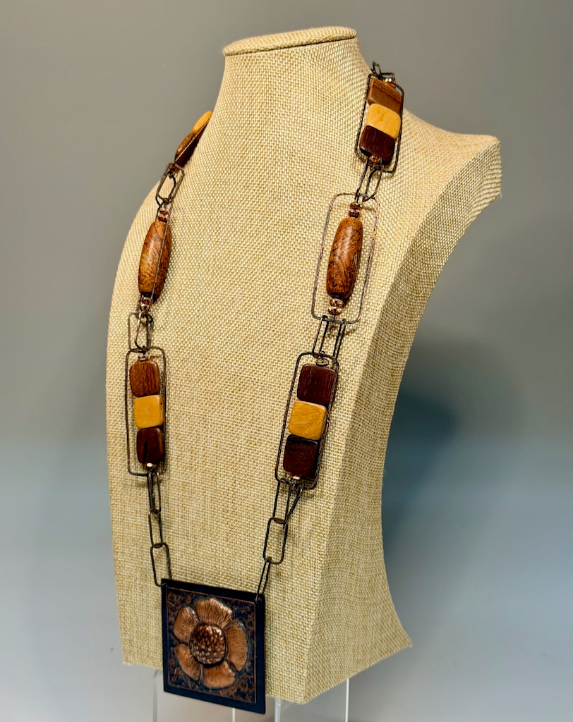 ARTS AND CRAFTS INSPIRED REPOUSSE/CHASING COPPER FLOWER MEDALLION NECKLACE JH155