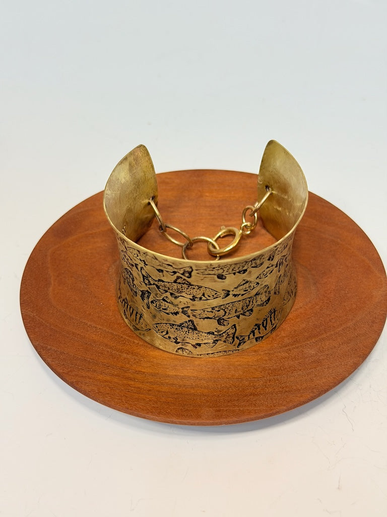 FISH DESIGN PATINA BRASS CUFF WITH BRASS LINK CLASP JH160