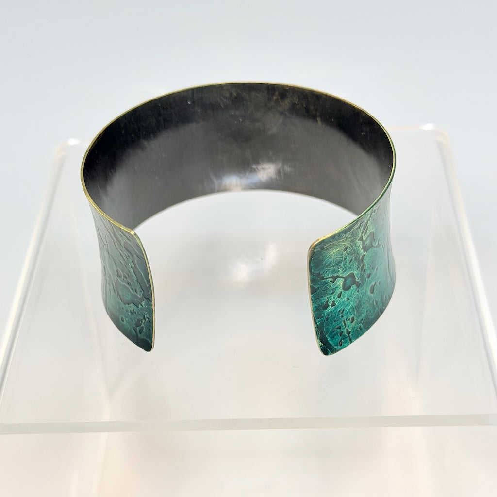 EMERALD GREEN PATINA BRASS CUFF JH161