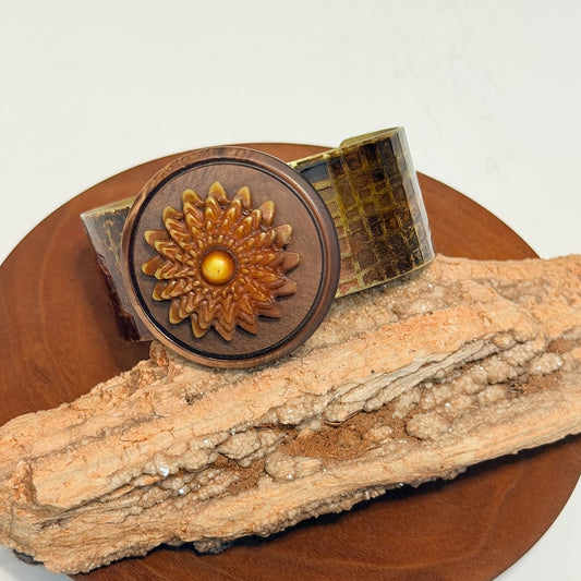 FLAT BRASS CUFF WITH ASYMMETRICAL TEXTURE & VINTAGE BAKELITE & CELLULOID BUTTON JH166