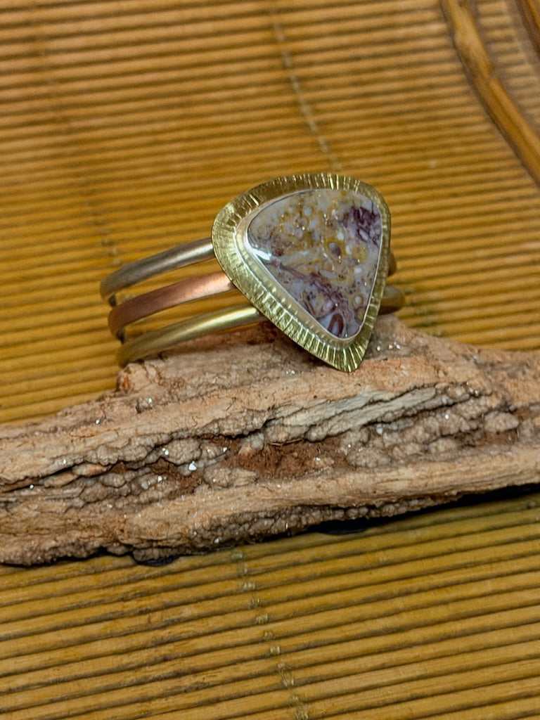 TRIPLE BANDED CUFF WITH JASPER STONE JH180