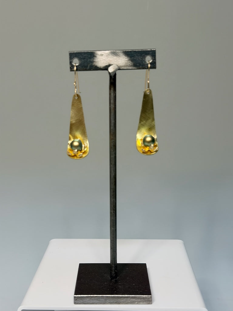 "GREEN BLOSSOMS" EARRINGS JH181