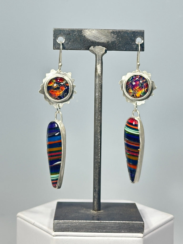 STERLING SILVER FRIDA SURFITE EARRINGS WITH DICHROIC BEAD ON STERLING SILVER EAR WIRES JH61