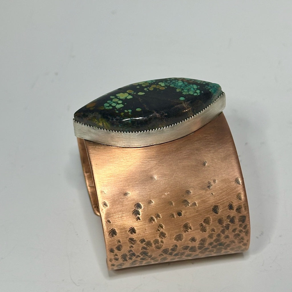 YUNGAI TURQUOISE ASCENSION CUFF JK167