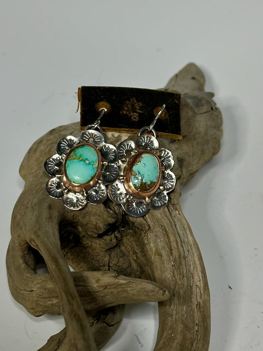 ROYSTON TURQUOISE SCALLOP EARRINGS JK180