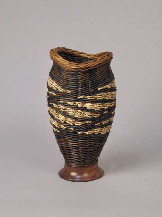 EBONY HILLS MIXED MEDIA BASKET WITH WALNUT