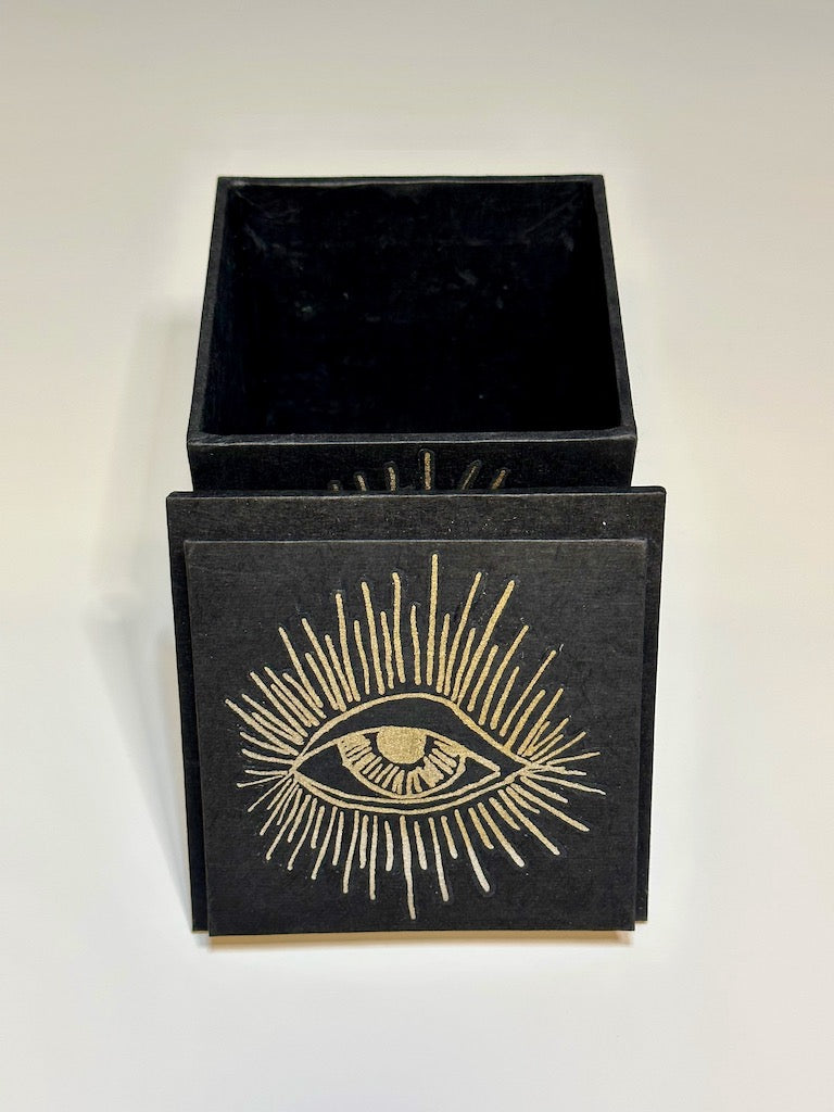 "THE EYES HAVE IT" HANDMADE BOX WITH MIXED MEDIA