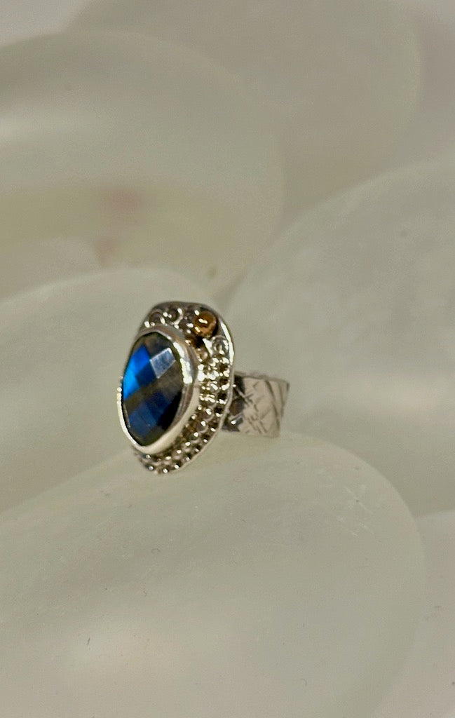 .925 LABRADORITE FACETED OVAL "ABUNDANCE" RING BR326